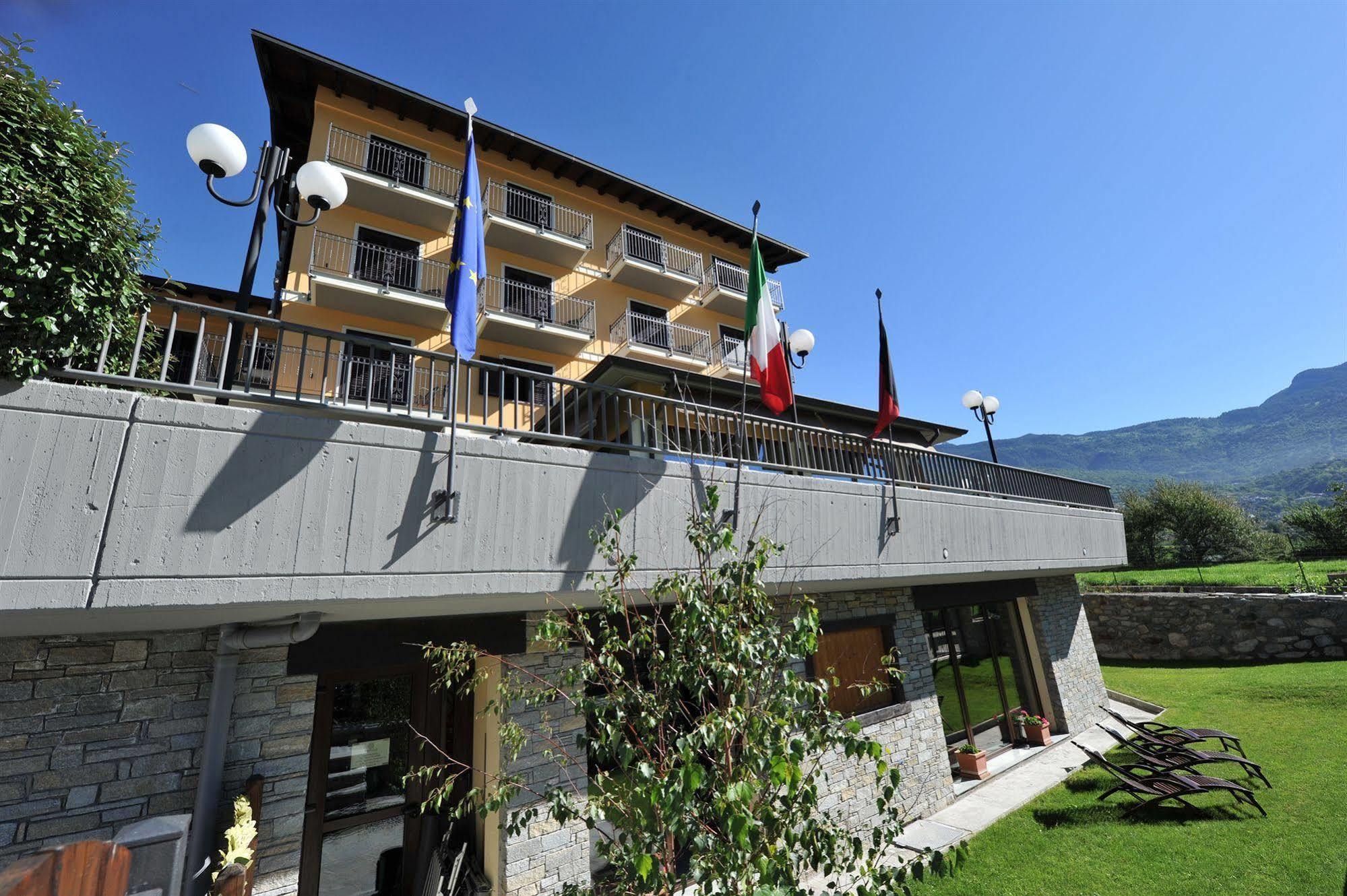 La Rocca Sport & Benessere Hotel Châtillon Exterior foto